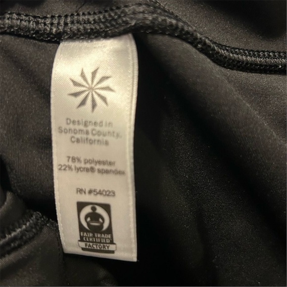 Athleta Women's Spectrum Sonar Reflective 7/8 Leggings Size S Black Activewear - Picture 6 of 12